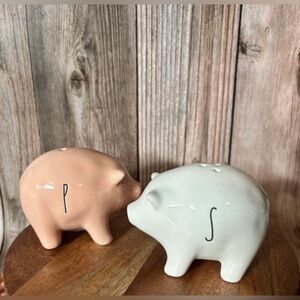 NEW Rae Dunn Oink Pig Salt and Pepper Shakers 🐖